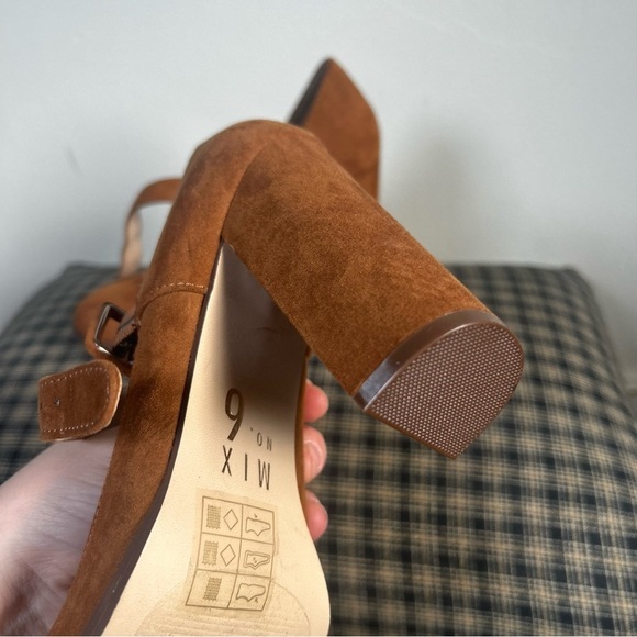 MIX. By Jessica Simpson Women's Tan Suede Mary Jane Block Heel Shoes Size 7.5 - Picture 2 of 3